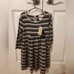 Childrens Charlie dress. Size 4Y.